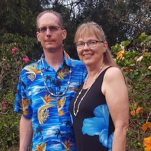 Meet your Posher, Elise